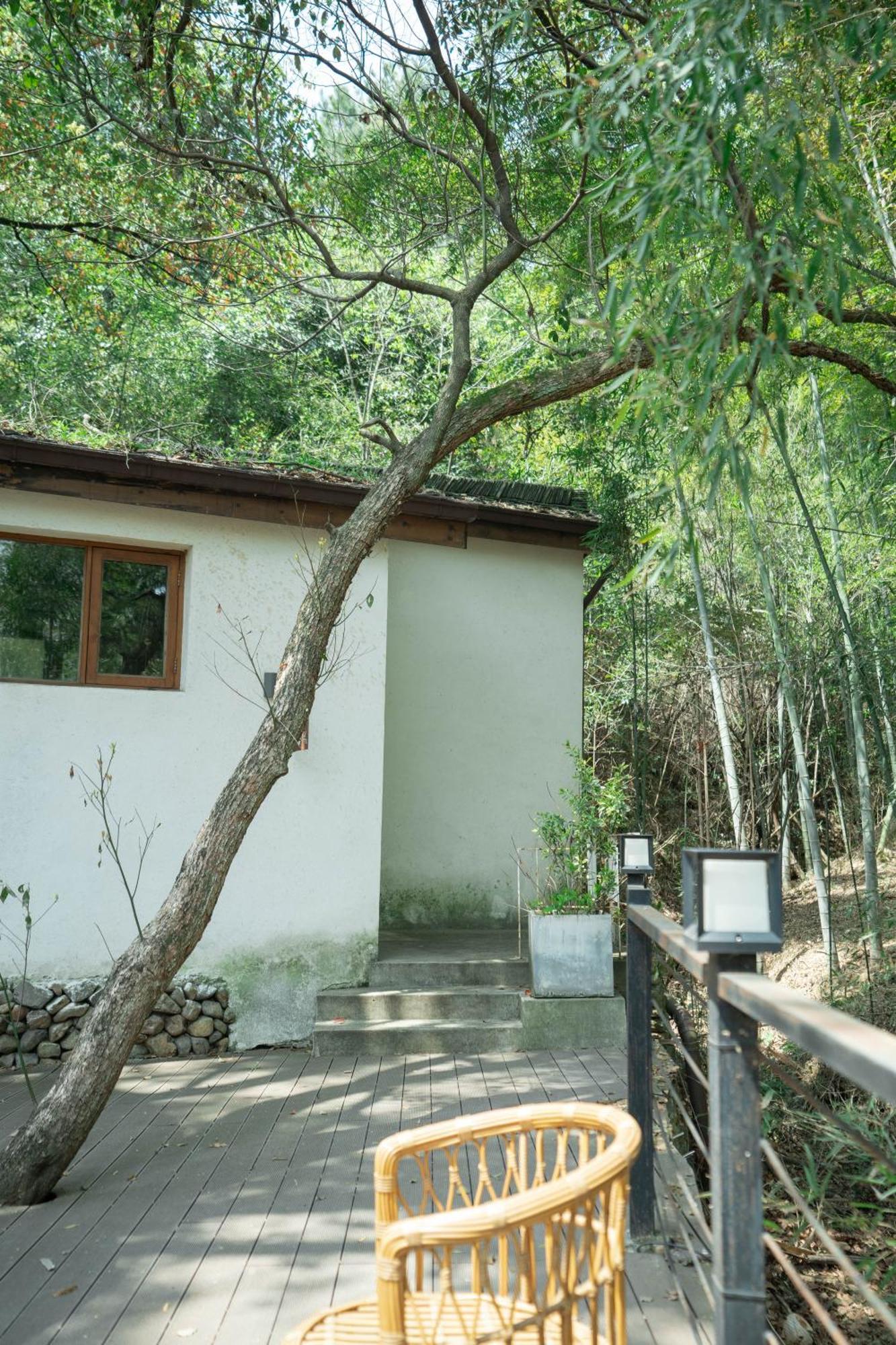 July Bamboo Hostel Deqing Exterior photo